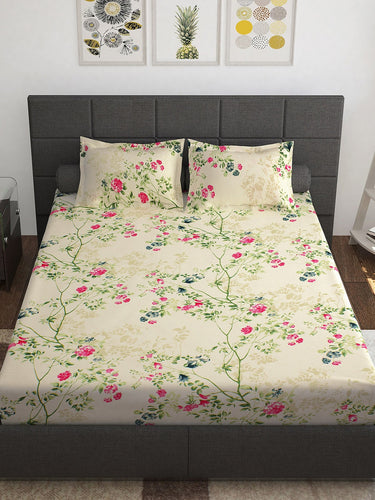 https://cdn.shopify.com/s/files/1/1857/6931/products/f21fc11e-1d4d-4574-baf7-58297196d3851685960747792-Storyhome-Ventura-Cream--Green-Floral-152-TC-Cotton-Queen-Be-2.jpg?v=1703230042